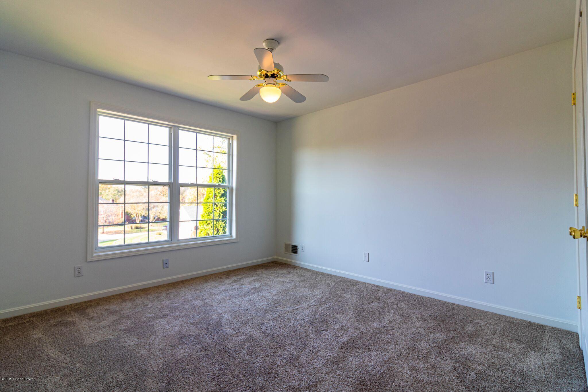 1427 Twin Ridge Road Louisville, KY 40242 - Photo 28 of 32 1427 bedroom3