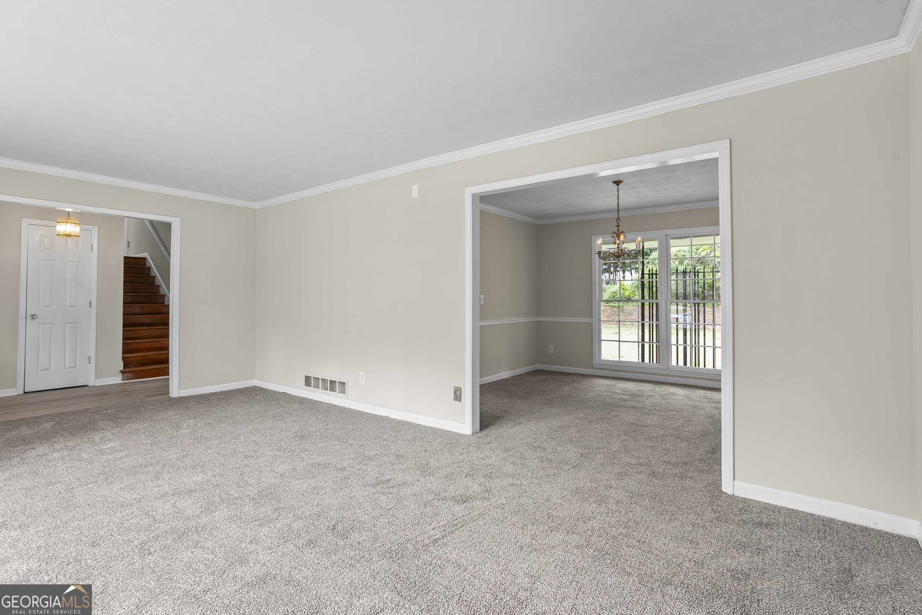 3219 Rondelay Drive Lithonia, GA 30038 - Photo 5 of 25