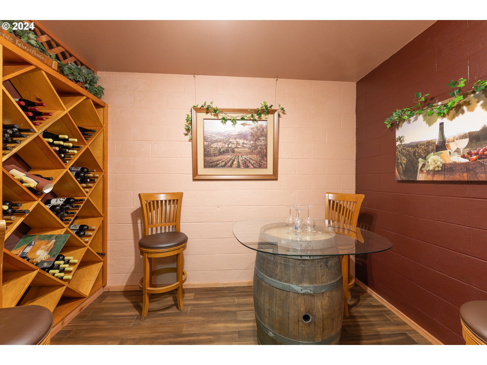 380 Southeast Summit Drive Roseburg, OR 97470 - Photo 21 of 33 Wine Cellar