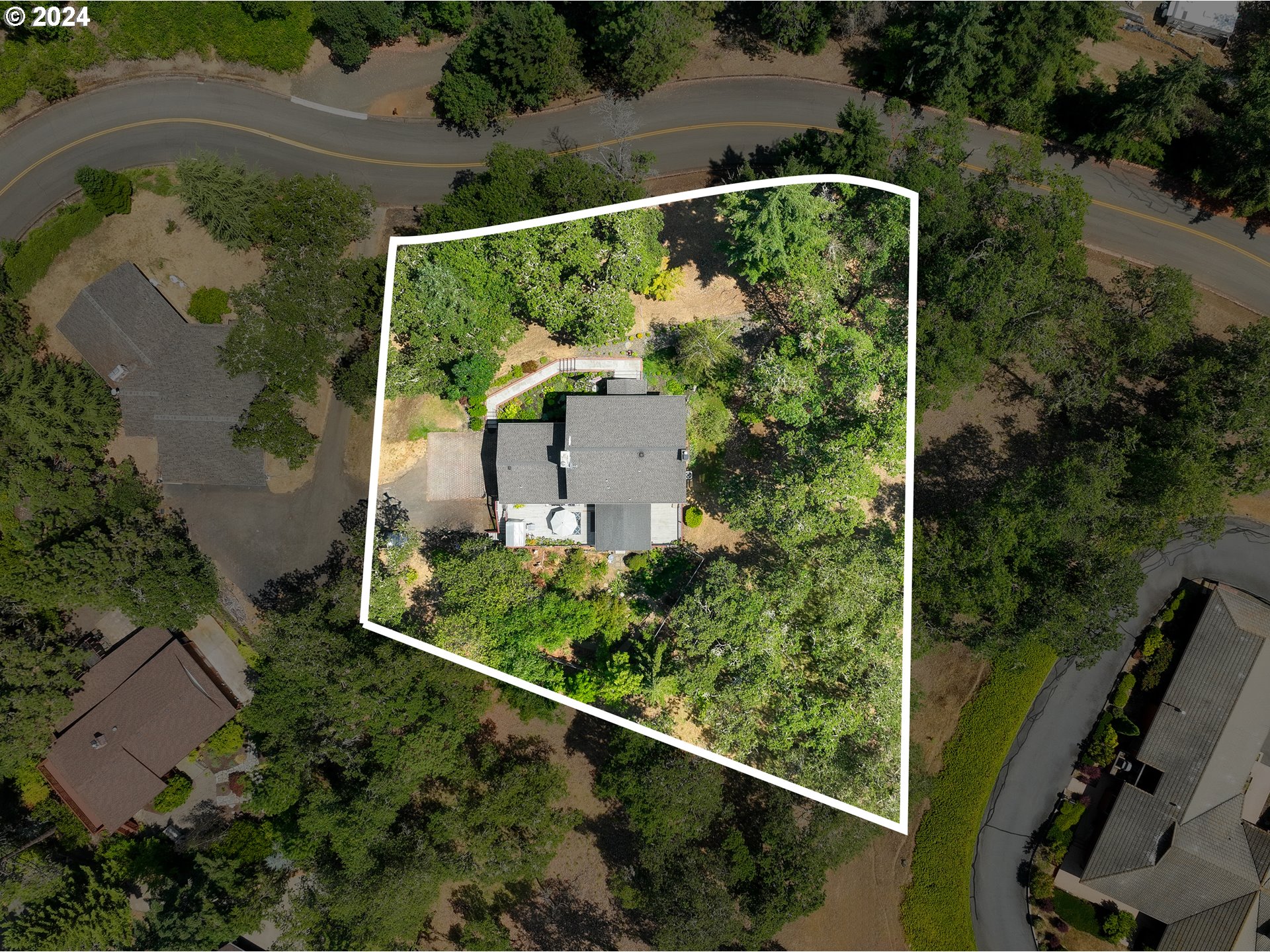 380 Southeast Summit Drive Roseburg, OR 97470 - Photo 32 of 33