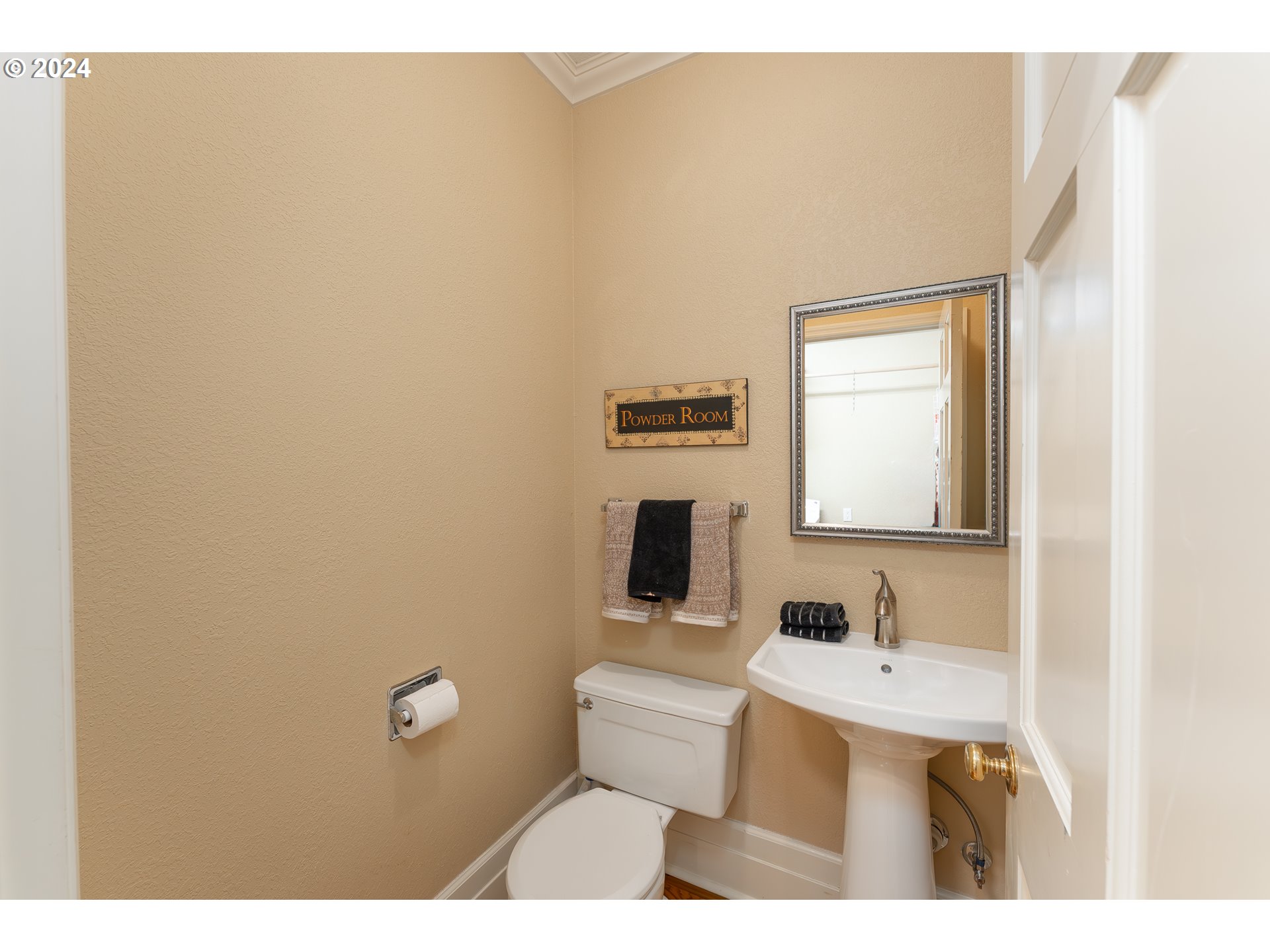 380 Southeast Summit Drive Roseburg, OR 97470 - Photo 10 of 33 Partial Bath