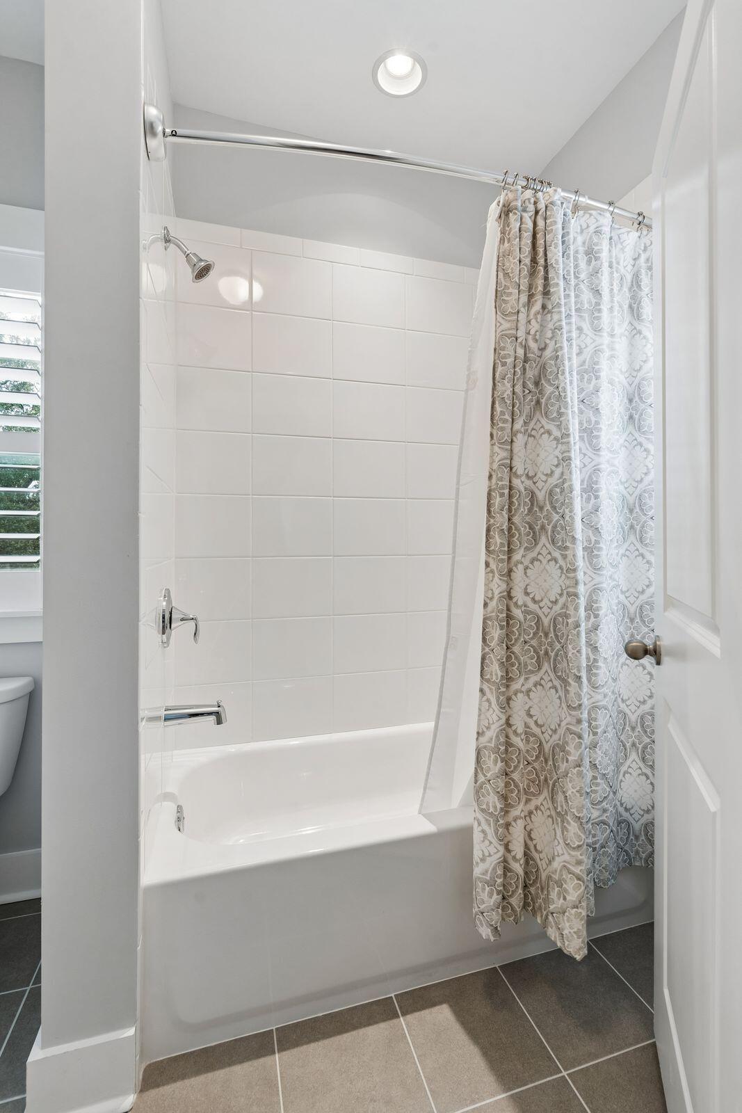 1432 Stratton Place Mount Pleasant, SC 29466 - Photo 57 of 99 Shared BathroomShower