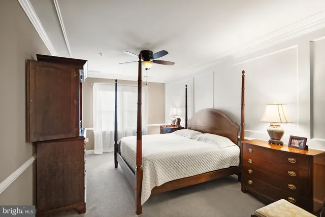 $464,900 | 15251 Royal Crest Drive, Unit 103, Haymarket, VA 20169