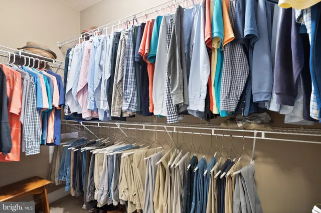 $464,900 | 15251 Royal Crest Drive, Unit 103, Haymarket, VA 20169