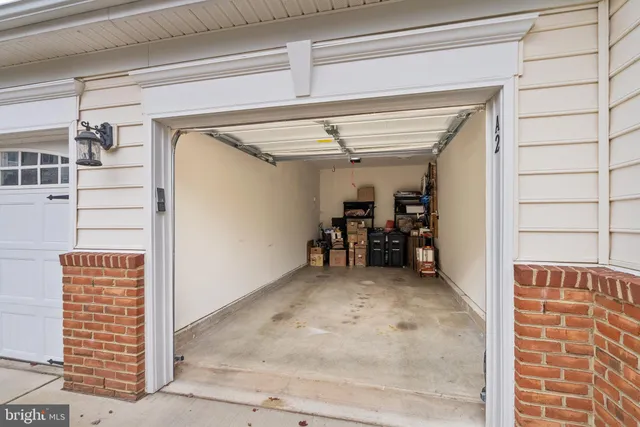 $464,900 | 15251 Royal Crest Drive, Unit 103, Haymarket, VA 20169