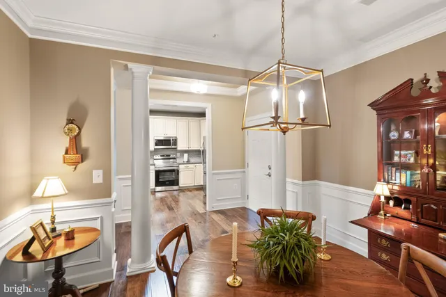 $464,900 | 15251 Royal Crest Drive, Unit 103, Haymarket, VA 20169