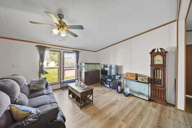 $74,900 | 243 Kirk, Adrian, MI 49221