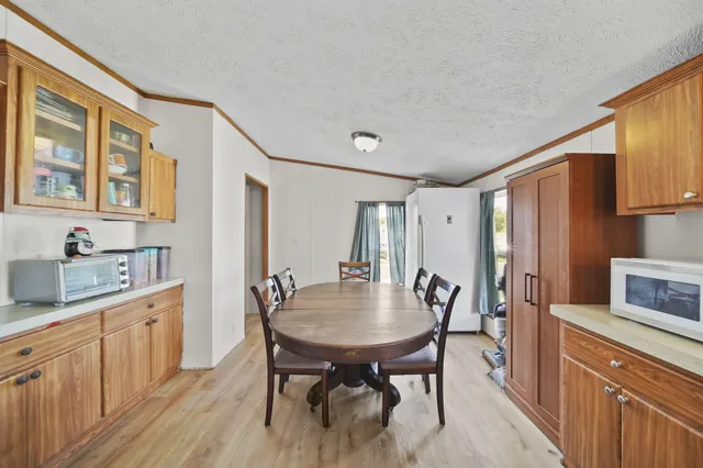 $74,900 | 243 Kirk, Adrian, MI 49221