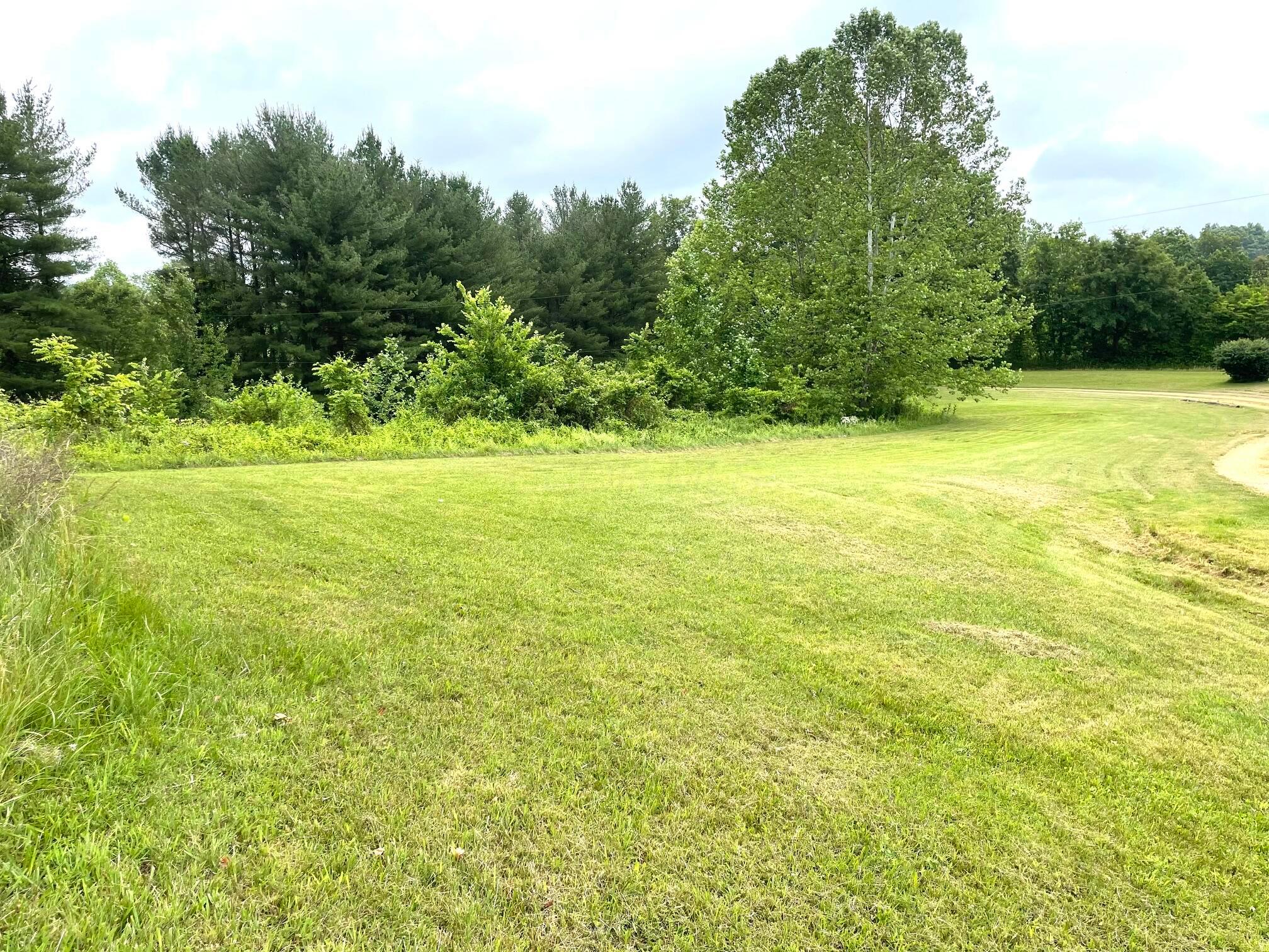 15351 Berry Road Logan, OH 43138 - Photo 7 of 57