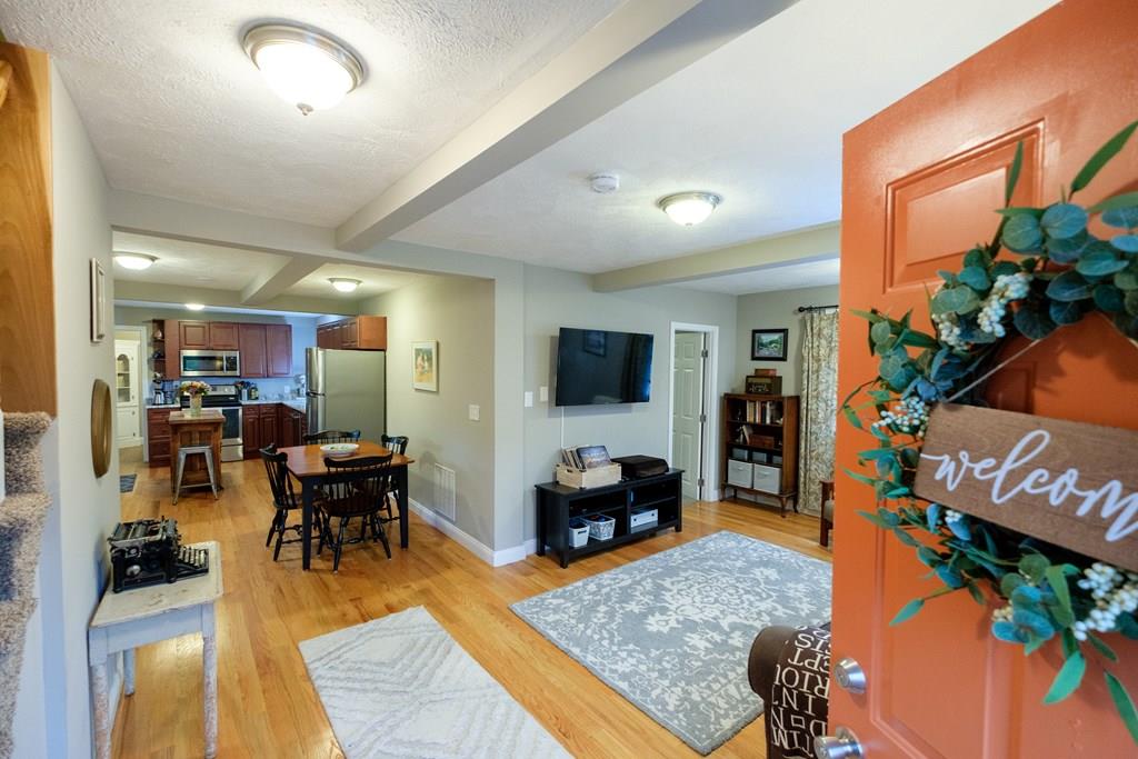 214 Totman Road Lowell, MA 01854 - Photo 17 of 31 Gallery Image 17