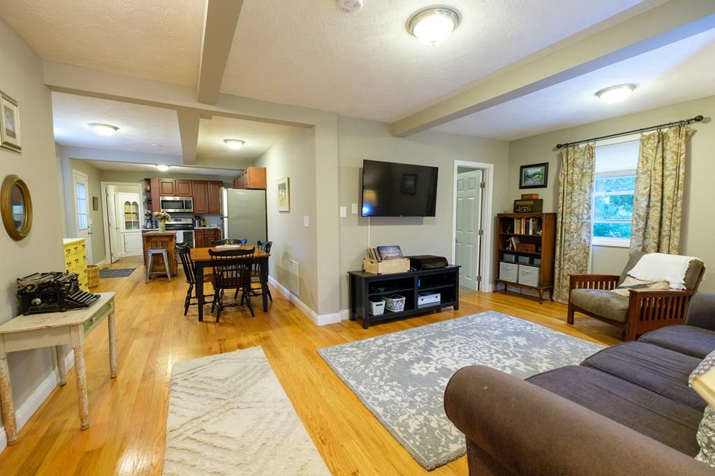 214 Totman Road Lowell, MA 01854 - Photo 18 of 31 Gallery Image 18
