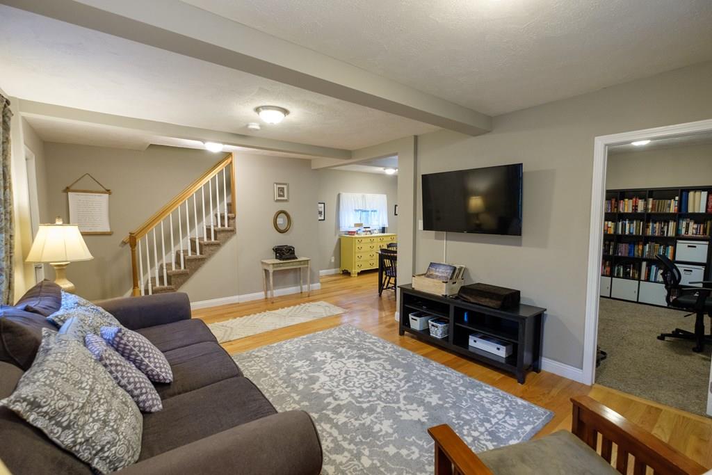 214 Totman Road Lowell, MA 01854 - Photo 19 of 31 Gallery Image 19