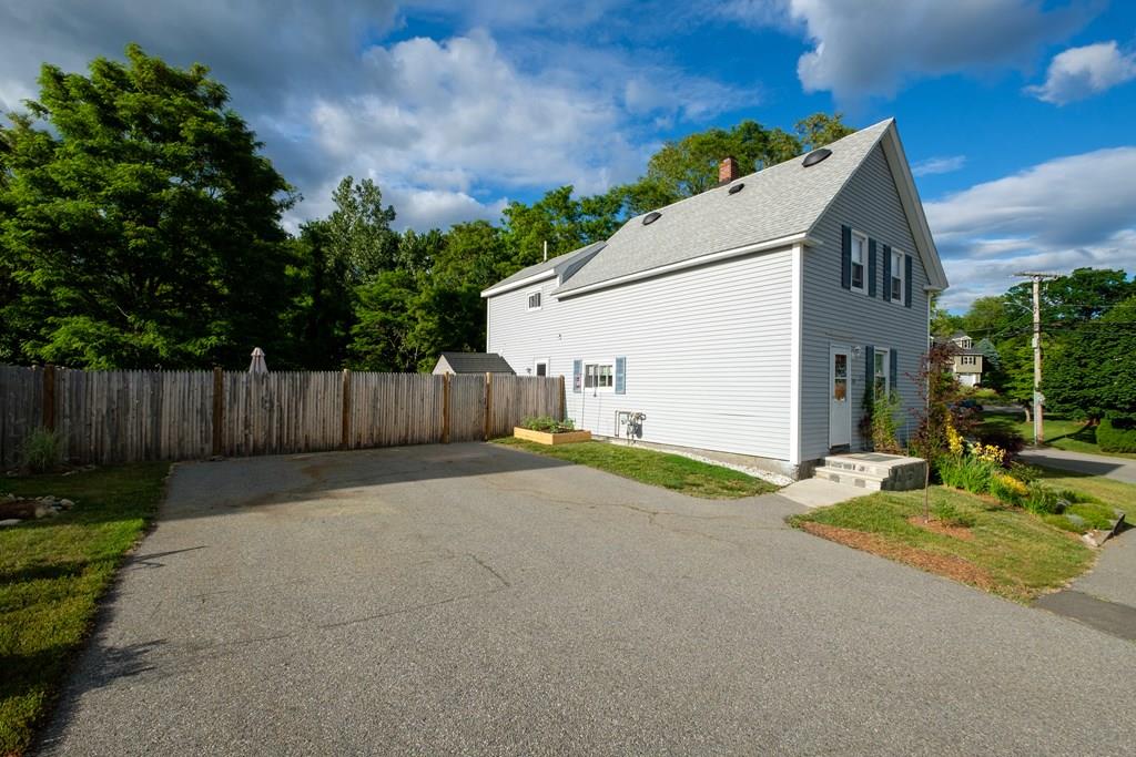 214 Totman Road Lowell, MA 01854 - Photo 2 of 31 Gallery Image 2