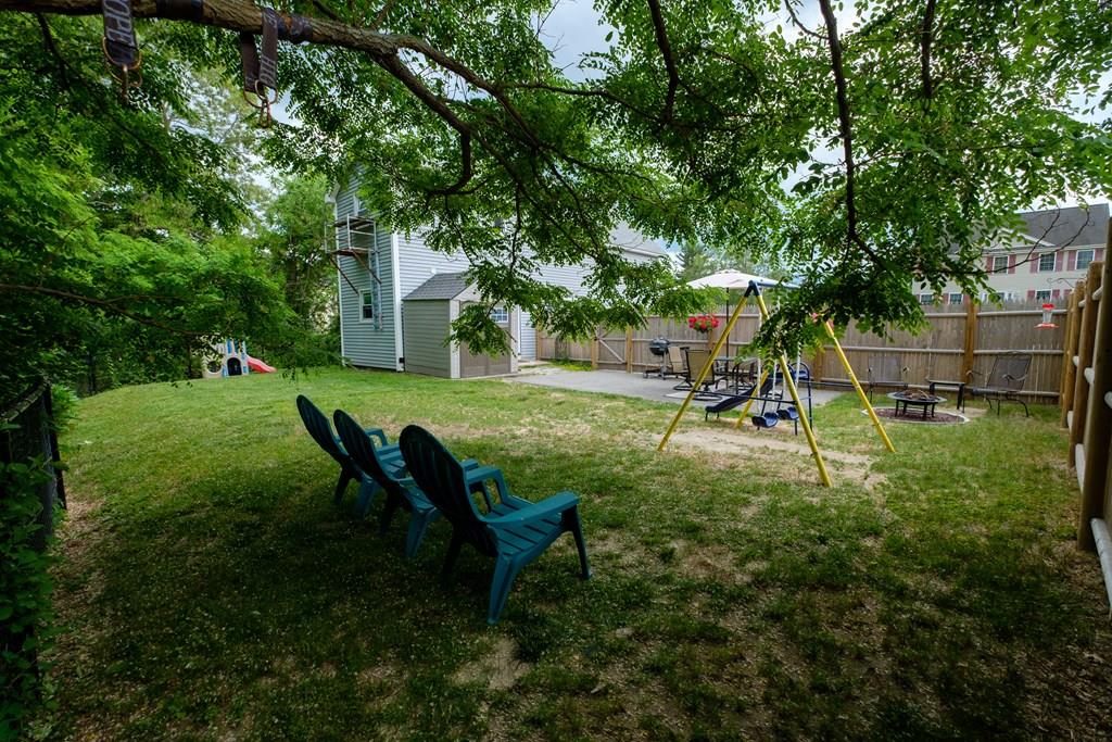 214 Totman Road Lowell, MA 01854 - Photo 8 of 31 Gallery Image 8