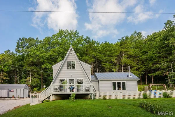 $315,000 | 19 Hermit Hollow Drive, Labadie, MO 63055