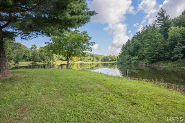 $315,000 | 19 Hermit Hollow Drive, Labadie, MO 63055