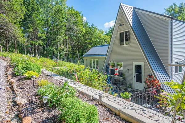 $315,000 | 19 Hermit Hollow Drive, Labadie, MO 63055