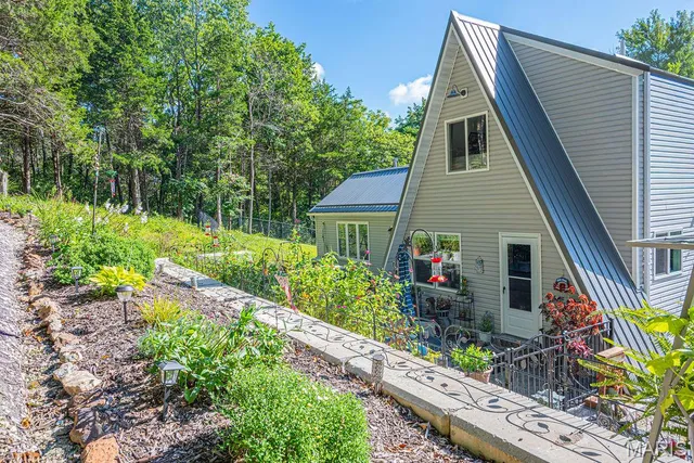 $315,000 | 19 Hermit Hollow Drive, Labadie, MO 63055