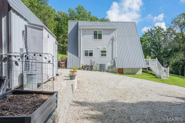 $315,000 | 19 Hermit Hollow Drive, Labadie, MO 63055