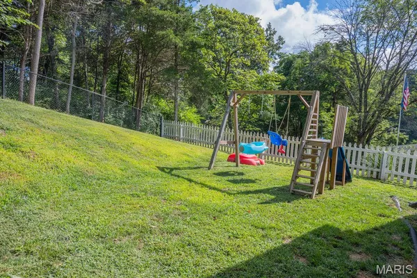 $315,000 | 19 Hermit Hollow Drive, Labadie, MO 63055