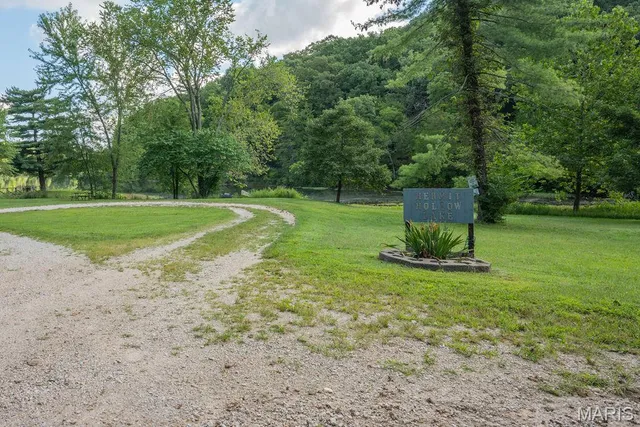 $315,000 | 19 Hermit Hollow Drive, Labadie, MO 63055