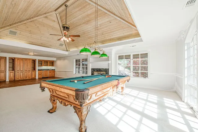 $2,450,000 | 2020 West Alluvial Avenue, Fresno, CA 93711