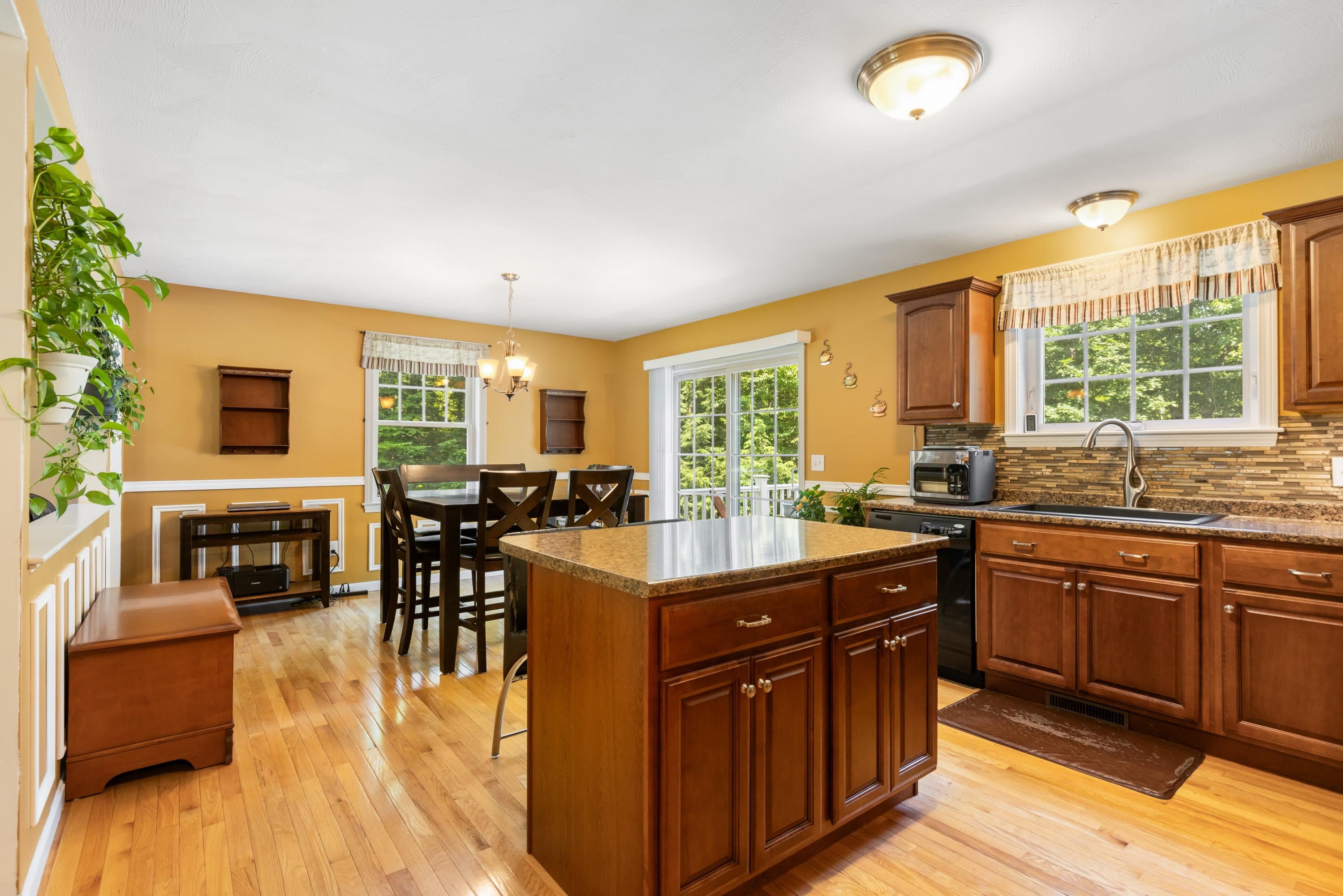 33 Cider Street Epping, NH 03042 - Photo 24 of 49