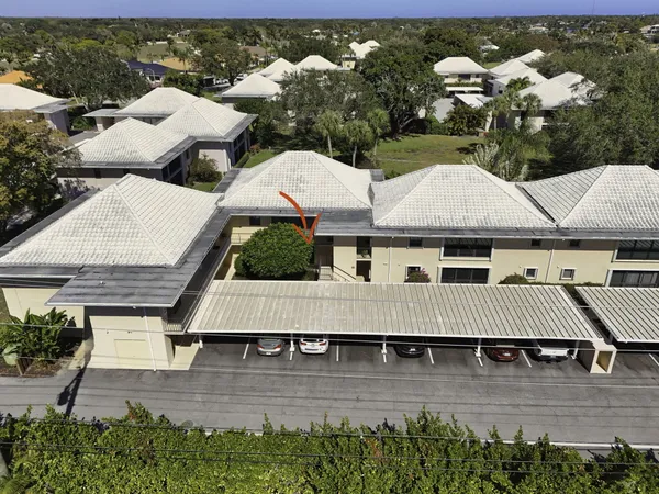 $395,000 | 14 Southeast Turtle Creek Drive, Unit B, Jupiter, FL 33469