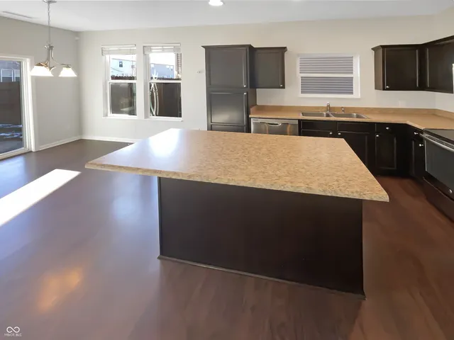 $355,000 | 15166 Roedean Drive, Noblesville, IN 46060