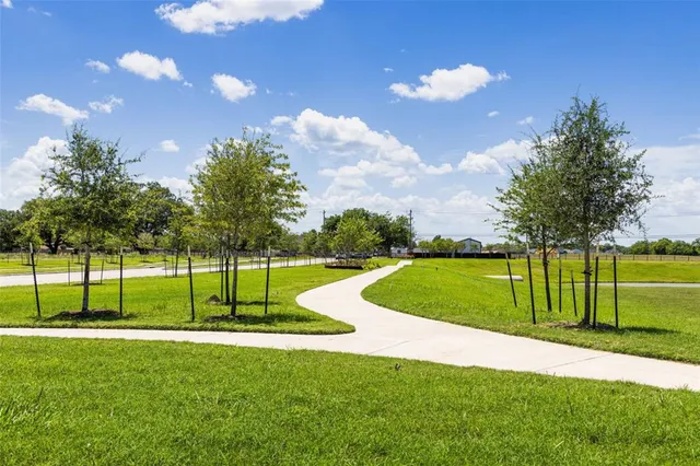 $273,990 | 237 Amy Street, Angleton, TX 77515