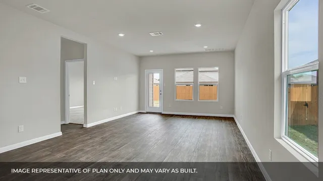 $273,990 | 237 Amy Street, Angleton, TX 77515