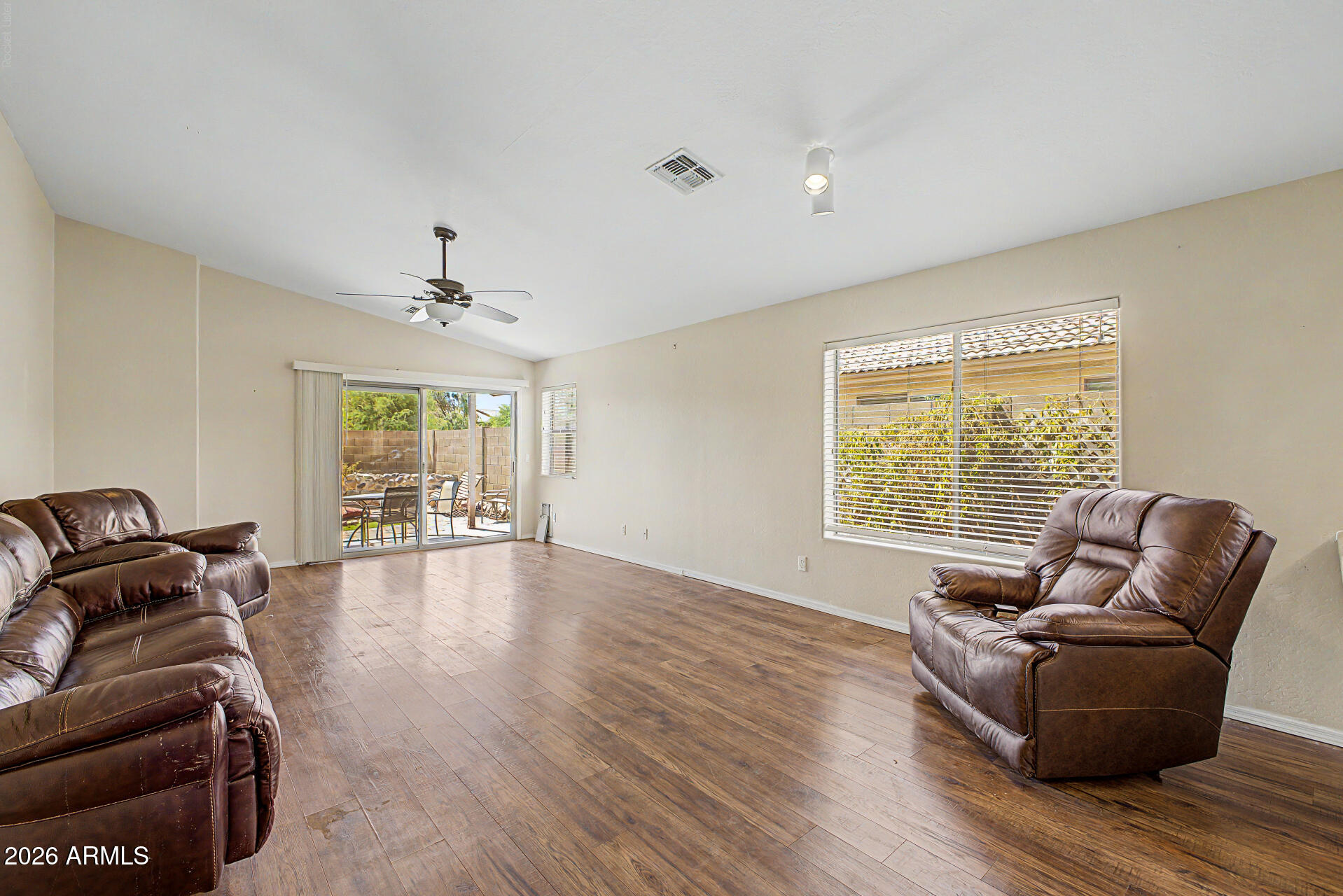 3752 South Bowman Road Apache Junction, AZ 85119 - Photo 9 of 23 13-Bowman