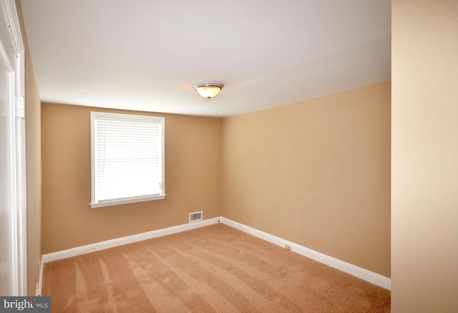 1007 Reverdy Road Baltimore, MD 21212 - Photo 15 of 30 Bedroom