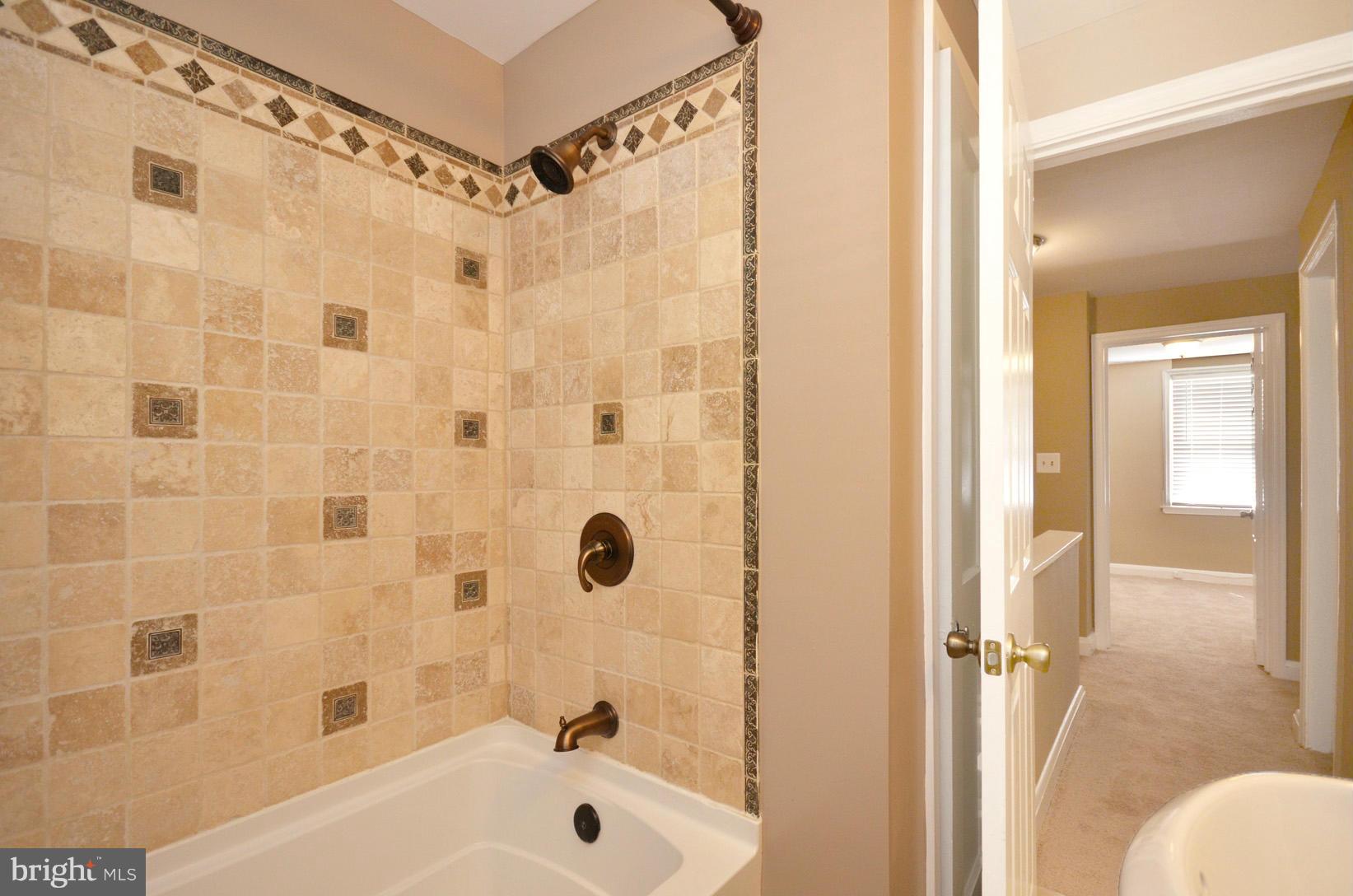 1007 Reverdy Road Baltimore, MD 21212 - Photo 22 of 30 Bath