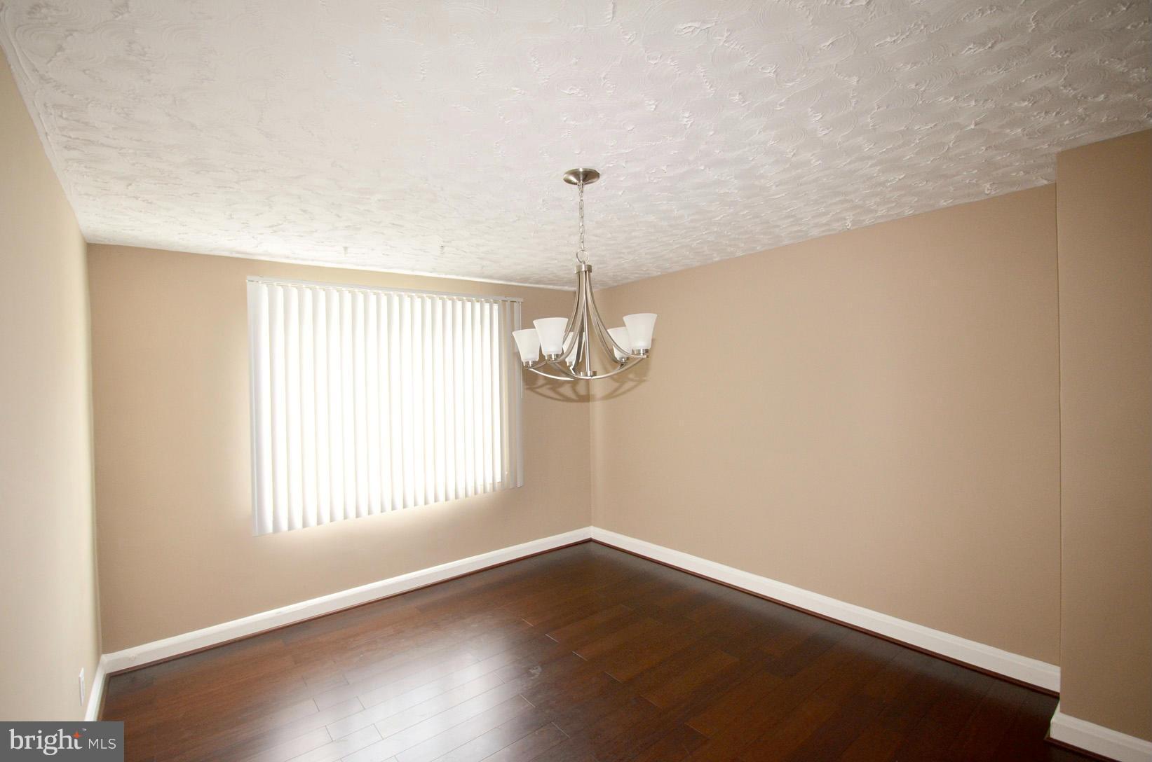 1007 Reverdy Road Baltimore, MD 21212 - Photo 9 of 30 Dining Room