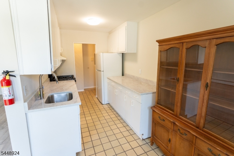 355 River Road, Unit E Nutley, NJ 07110 - Photo 23 of 32 Gallery Image 23