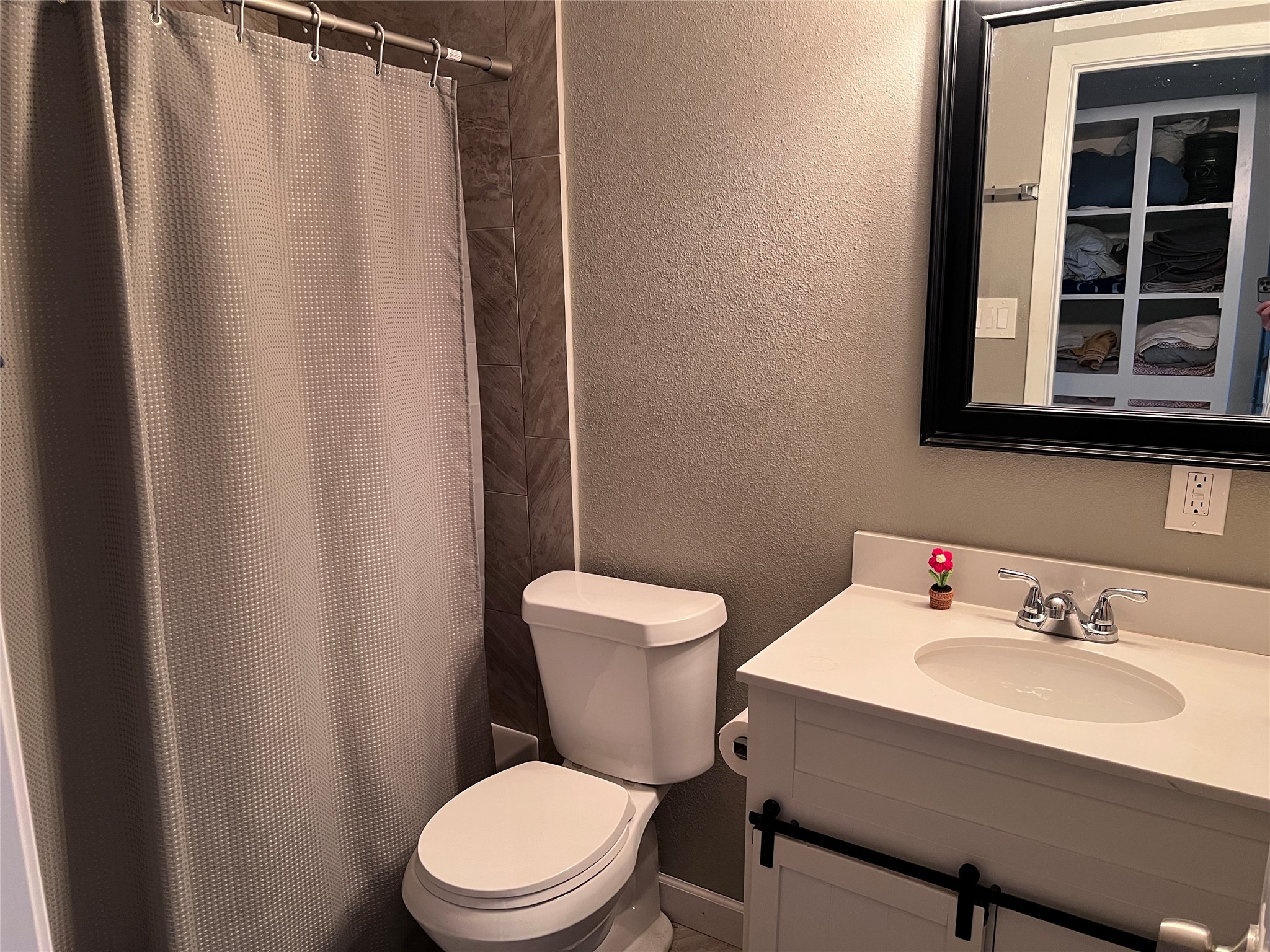 5710 Signal Point Austin, TX 78724 - Photo 11 of 16