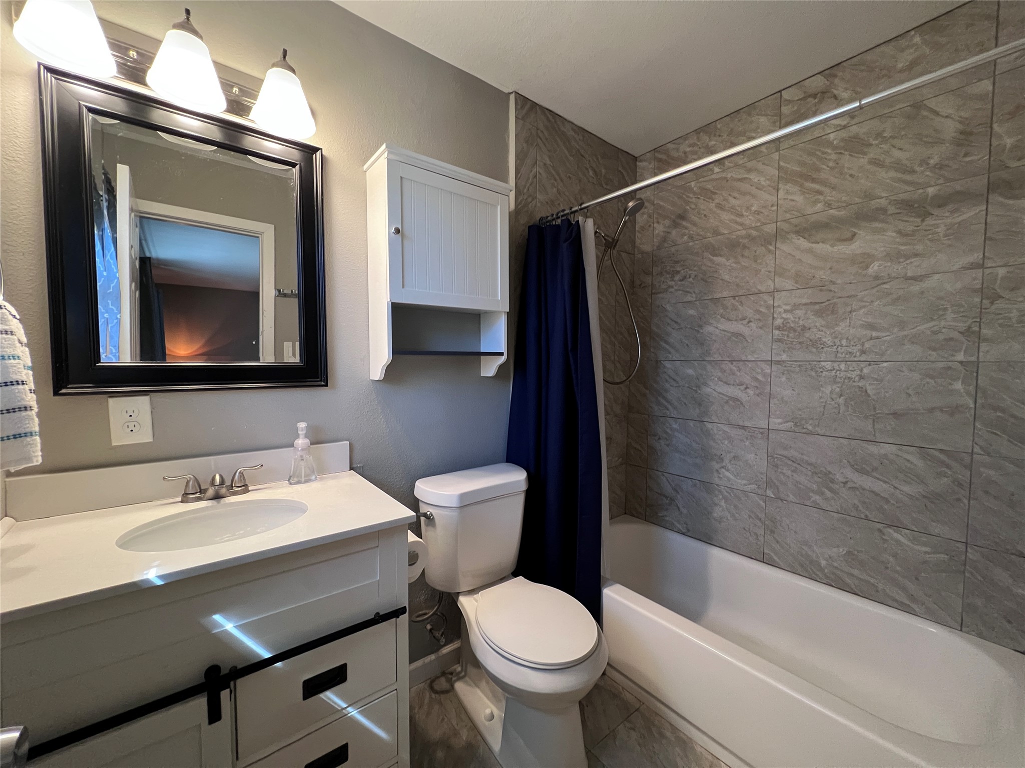 5710 Signal Point Austin, TX 78724 - Photo 9 of 16