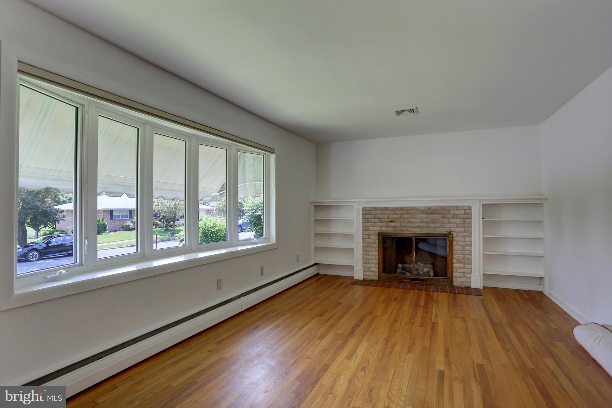 436 Berryhill Road Harrisburg, PA 17109 - Photo 2 of 21 Gallery Image 2