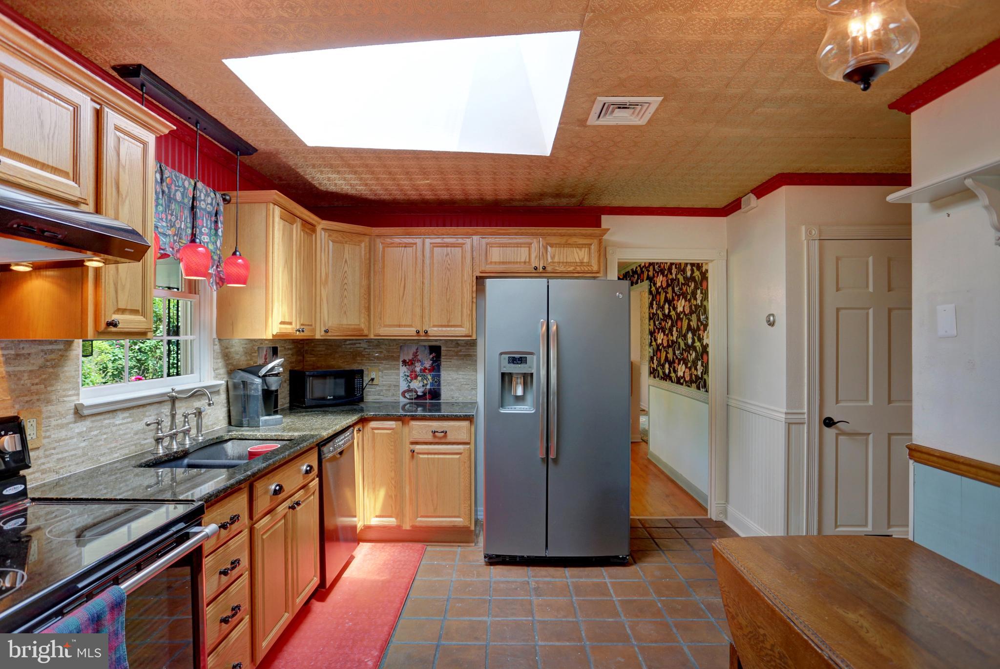 436 Berryhill Road Harrisburg, PA 17109 - Photo 5 of 21 Gallery Image 5