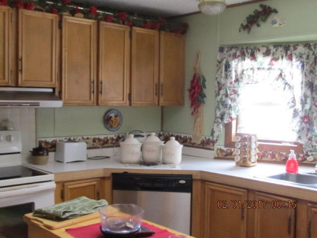 4411 Hagar Shore Road Coloma, MI 49038 - Photo 12 of 39 IMG_6171