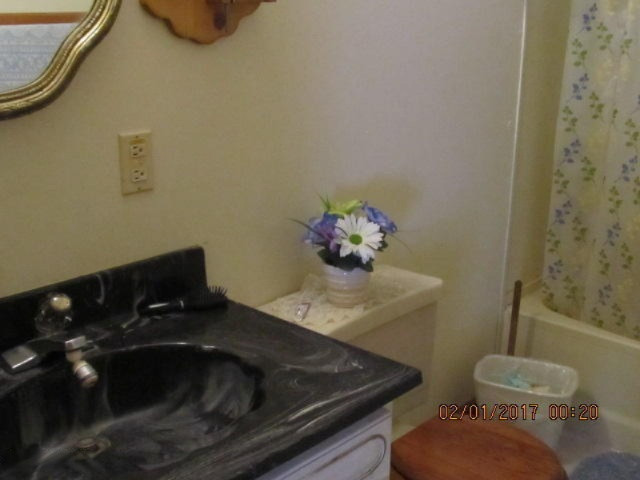 4411 Hagar Shore Road Coloma, MI 49038 - Photo 27 of 39 IMG_6186