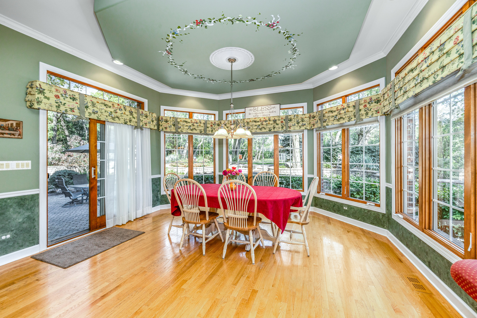 210 79th Street Willowbrook, IL 60527 - Photo 15 of 82