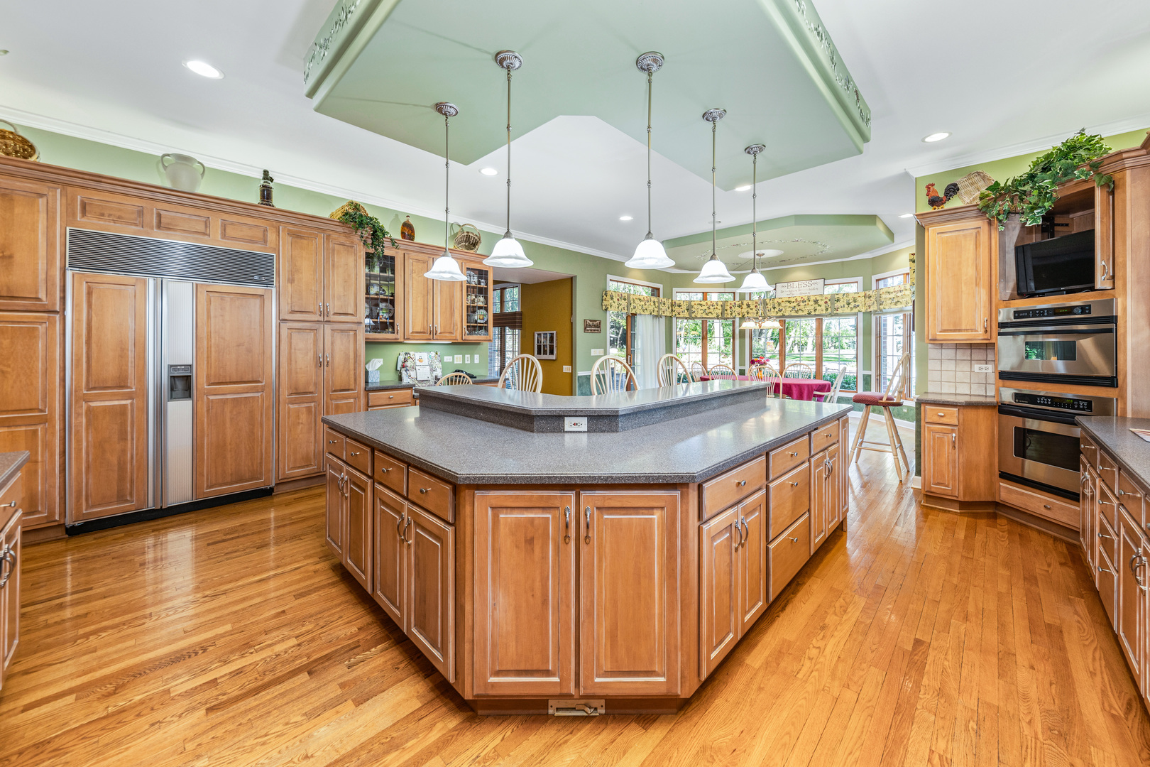 210 79th Street Willowbrook, IL 60527 - Photo 18 of 82