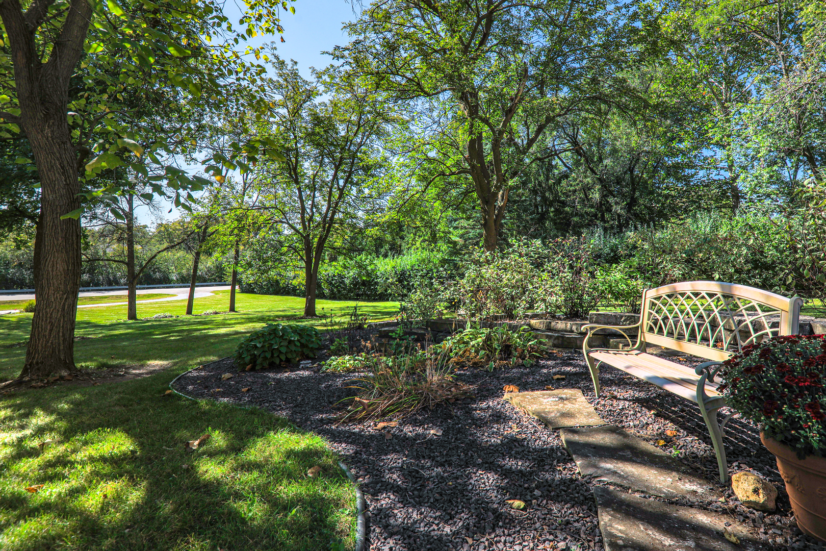 210 79th Street Willowbrook, IL 60527 - Photo 3 of 82