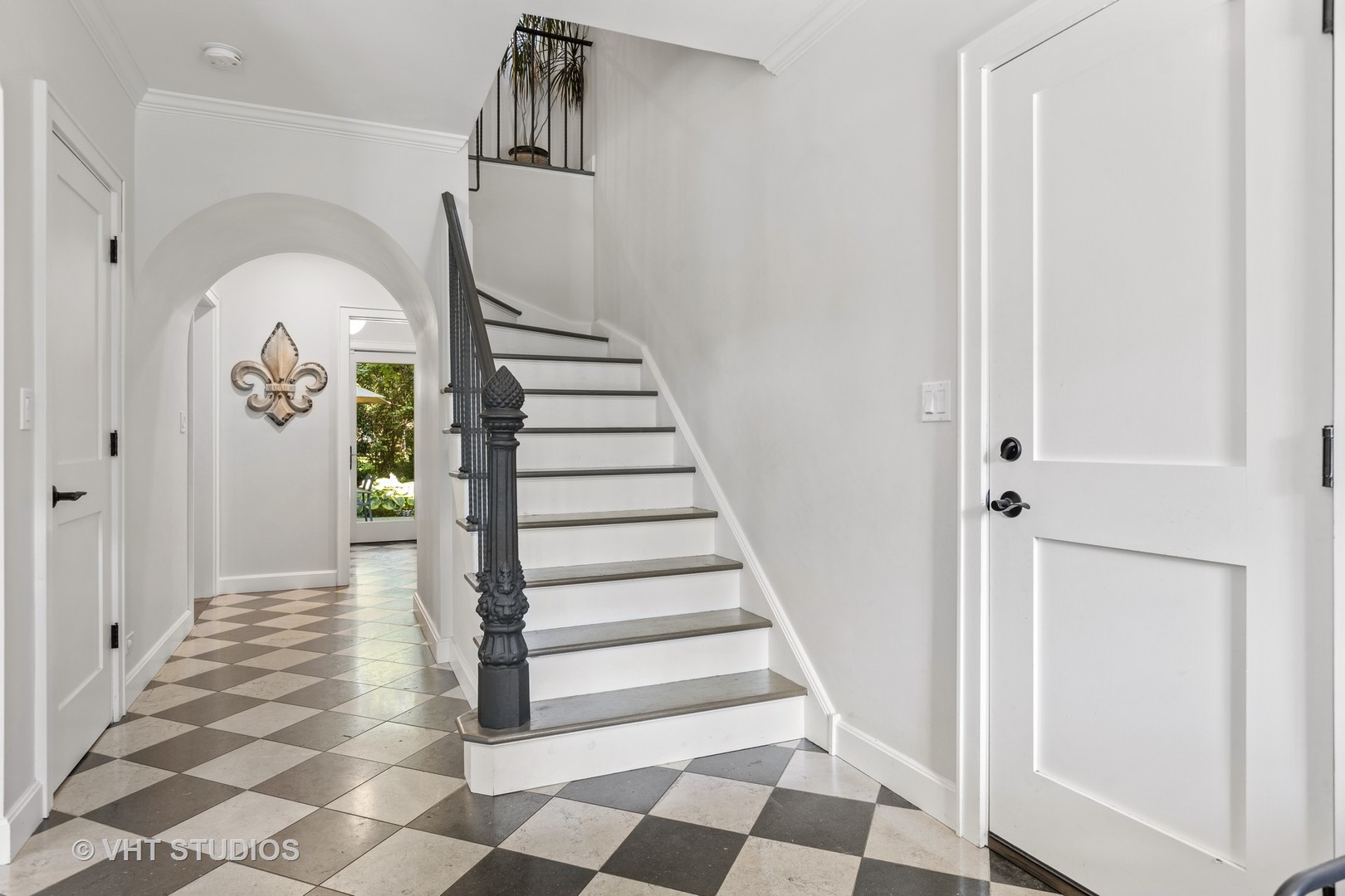 1045 Mohawk Road Wilmette, IL 60091 - Photo 19 of 42