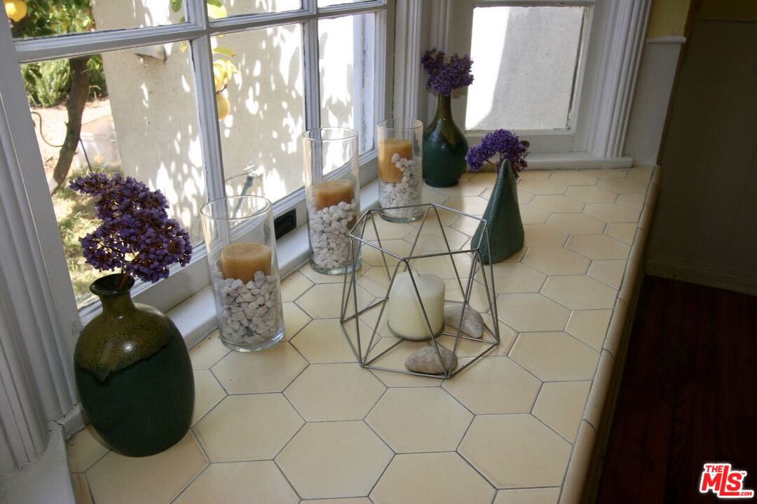 10317 Lauriston Avenue Los Angeles, CA 90025 - Photo 30 of 52