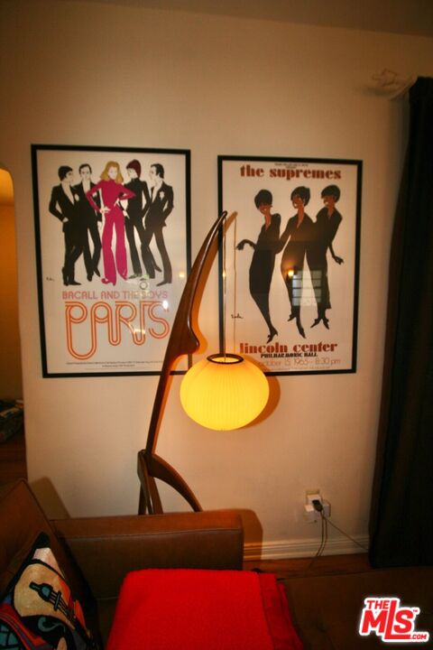 10317 Lauriston Avenue Los Angeles, CA 90025 - Photo 10 of 52 a view of a painting on the wall