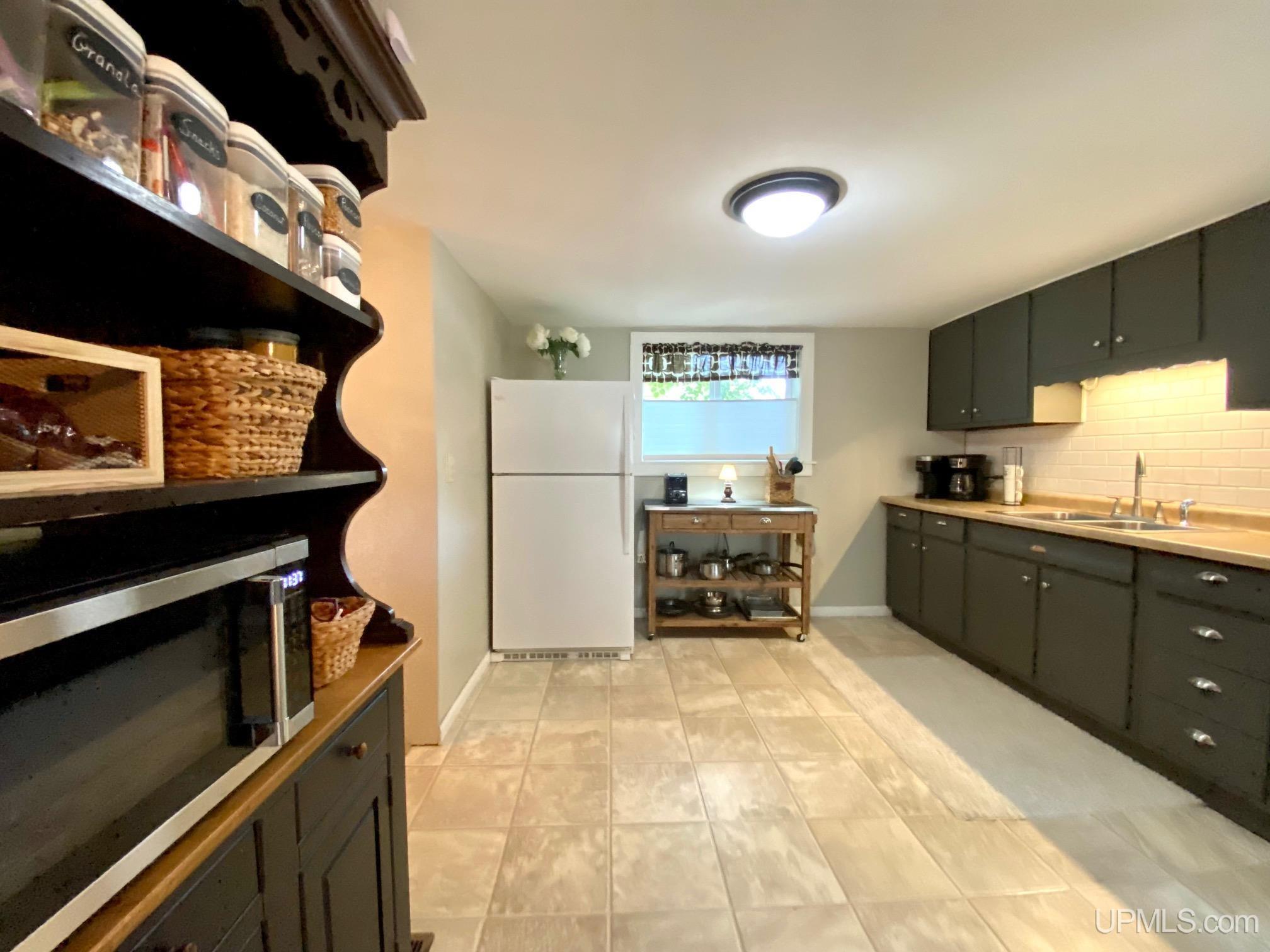 540 West Ridge Street Marquette, MI 49855 - Photo 16 of 54 Gallery Image 16