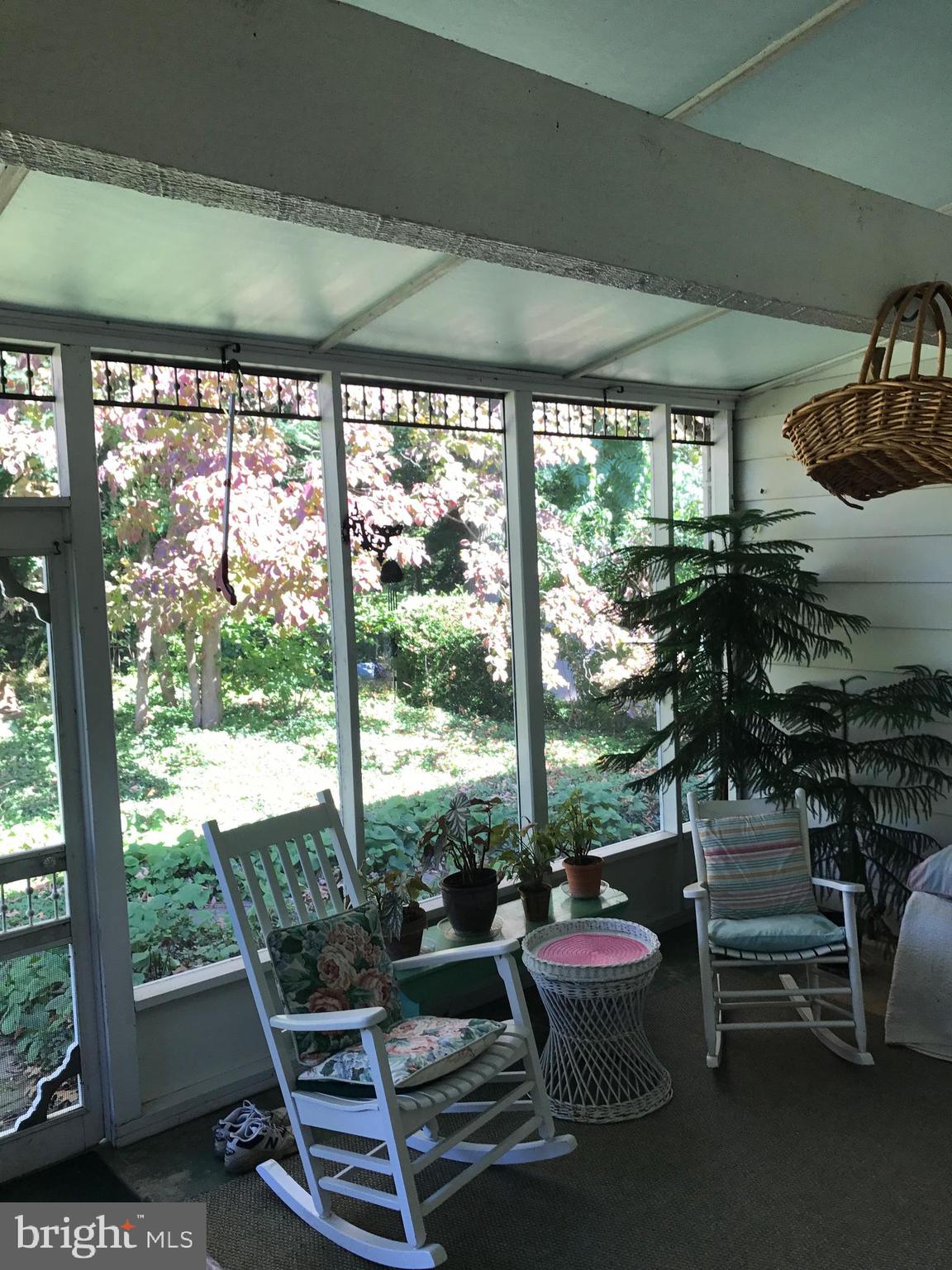 731 Vinemont Road Reinholds, PA 17569 - Photo 31 of 60 Huge screened in back porch
